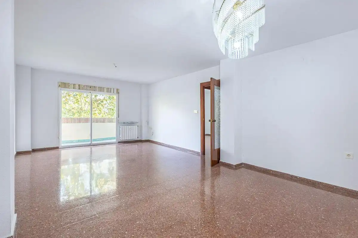 Flat with lift for sale in Calle Profesor Agustín Escribano 7, imagen 5