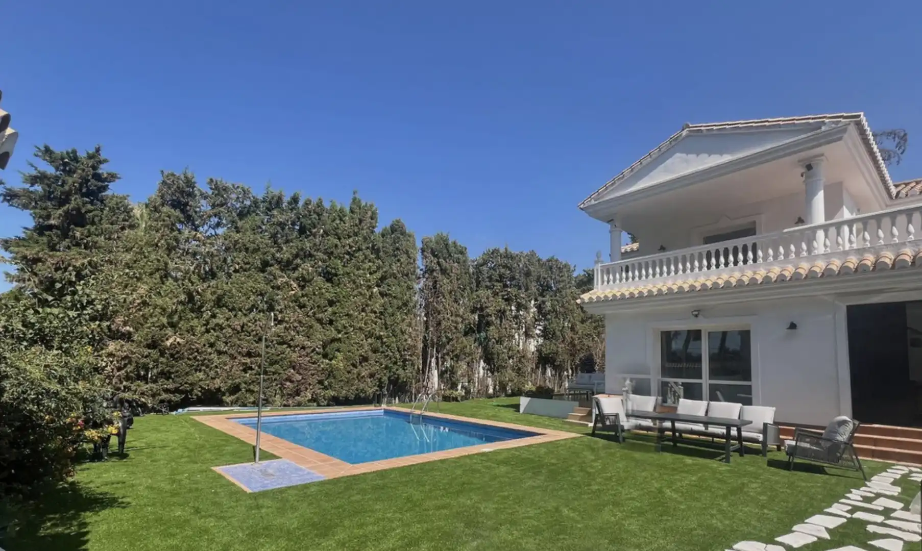 Casa con terraza en venta en Elviria - Cabopino, imagen 3