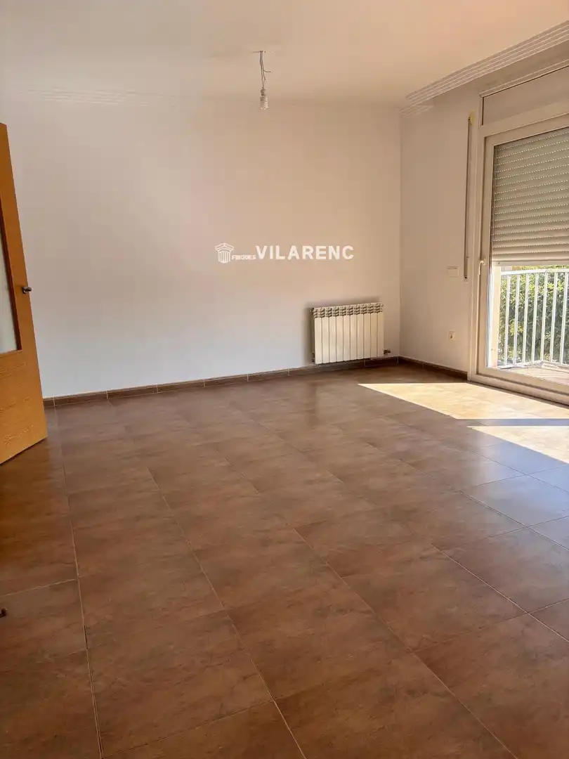 Vista exterior de Casa adosada en venta en Bellvei con Calefacción y Terraza