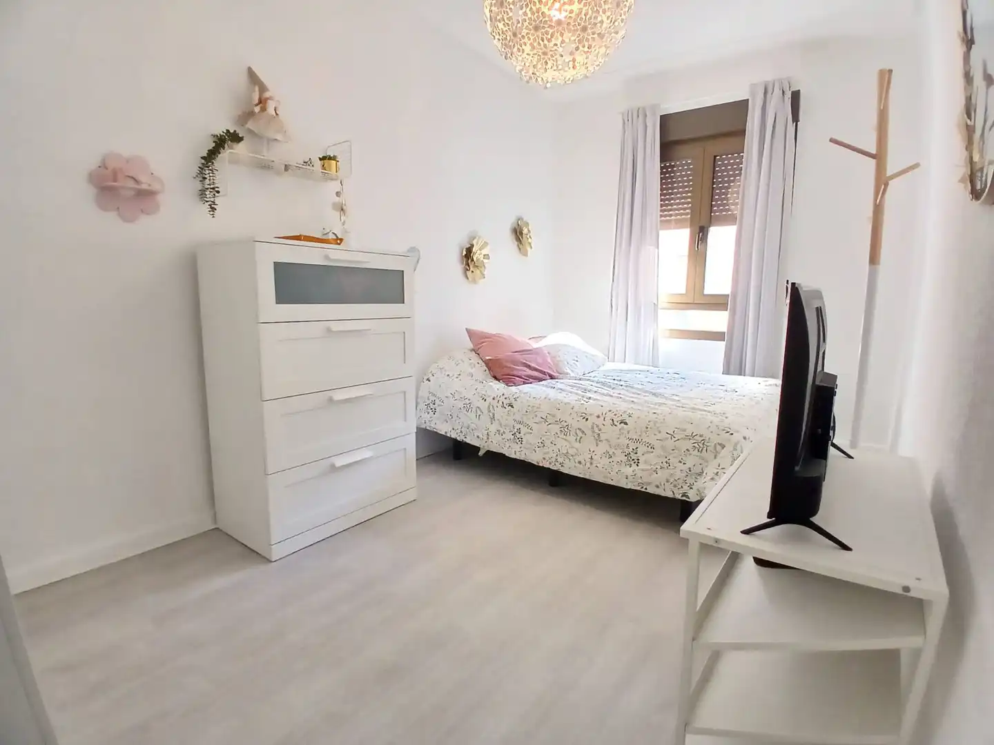 Bedroom of Flat for sale in Barakaldo   with Heating and Balcony