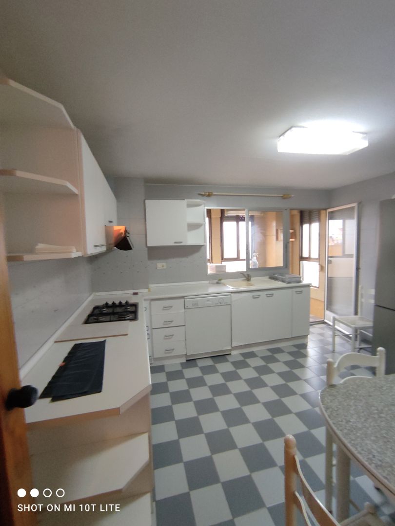 Kitchen of Flat to rent in Elche / Elx  with Terrace, Oven and Washing machine