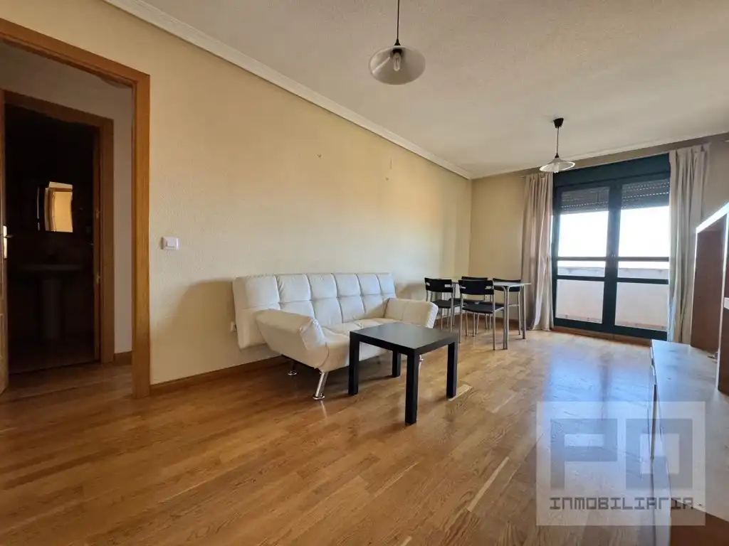 Sala de estar de Piso en venta en Ávila