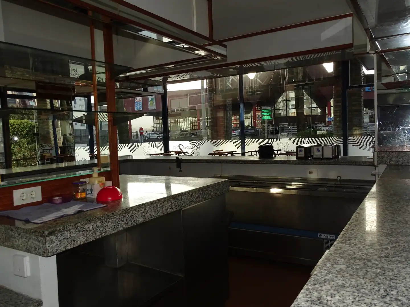 Commercial properties for rent in Avenida Alcalde Gregorio Espino, Casablanca - Calvario