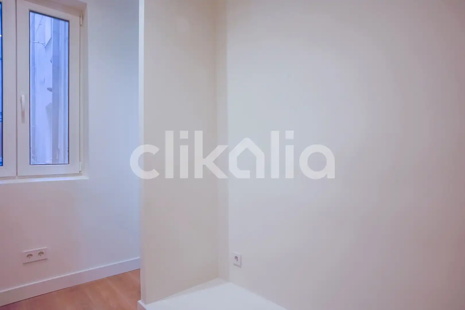 Schlafzimmer von Wohnung zum Verkauf in Madrid mit Klimaanlage und Heizung
