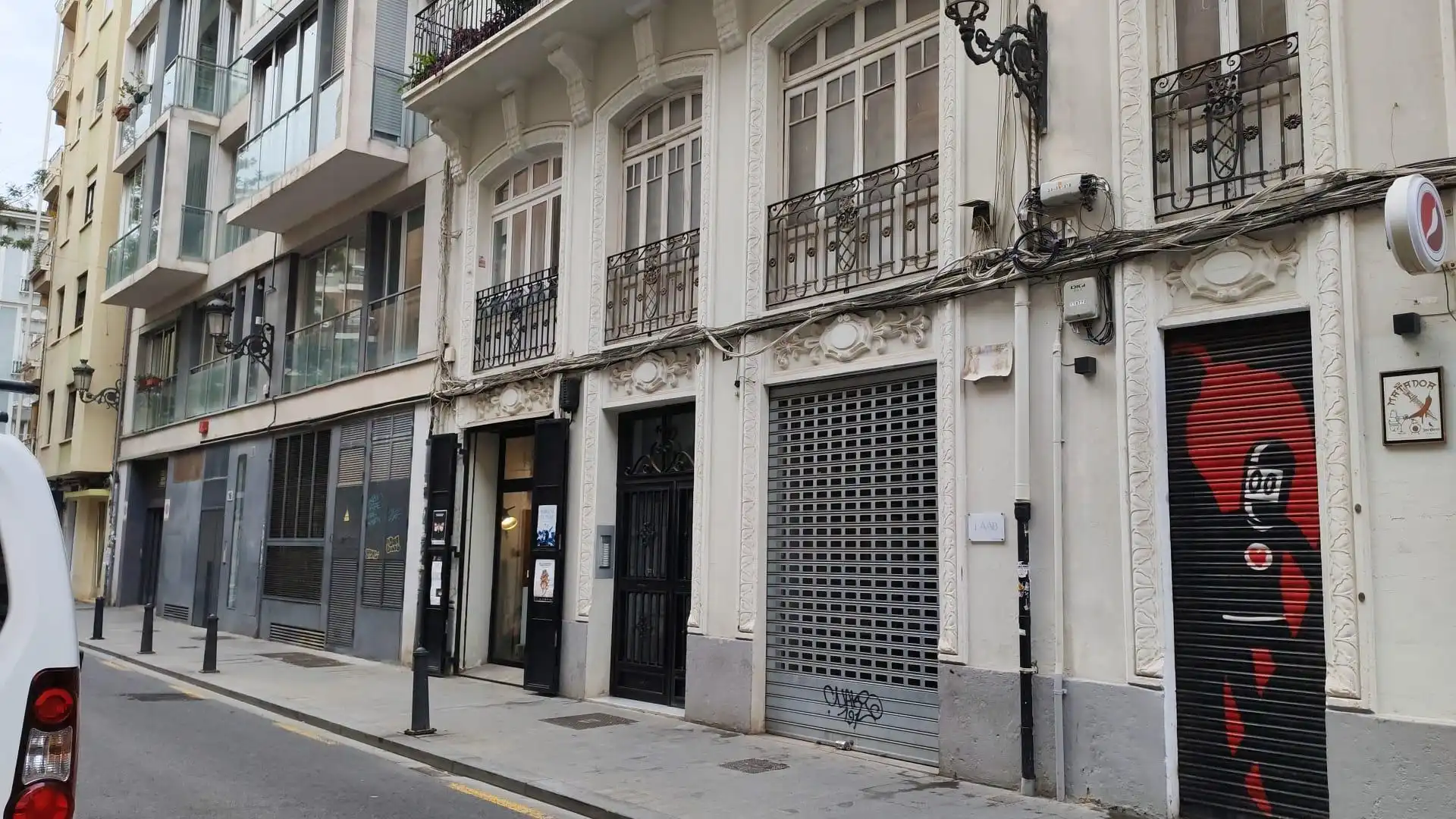 Vista exterior de Oficina de alquiler en Valencia con Aire acondicionado