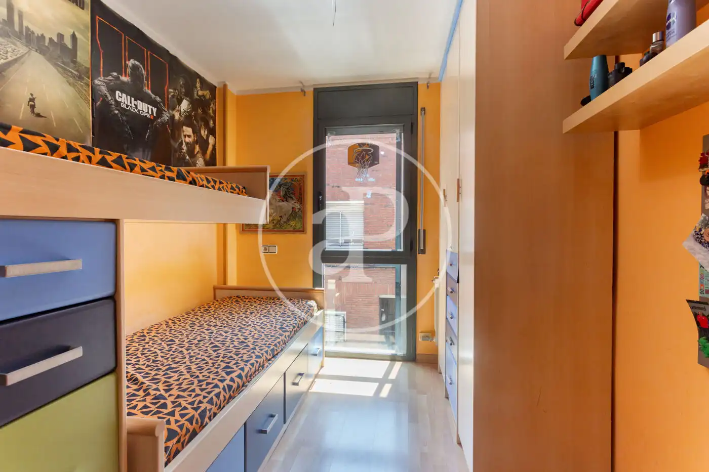 Dormitori de Casa adosada en venda en Cerdanyola del Vallès amb Aire condicionat, Calefacció i Terrassa
