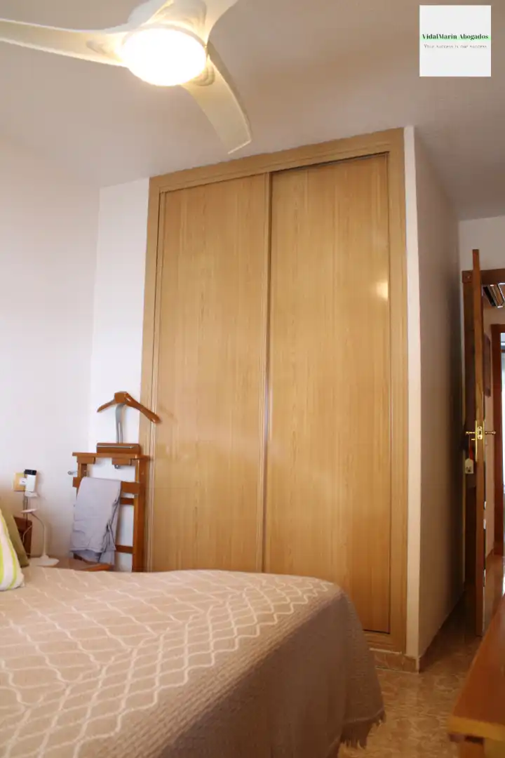 Habitación de Piso en venta en Alicante / Alacant con Aire acondicionado, Calefacción y Trastero
