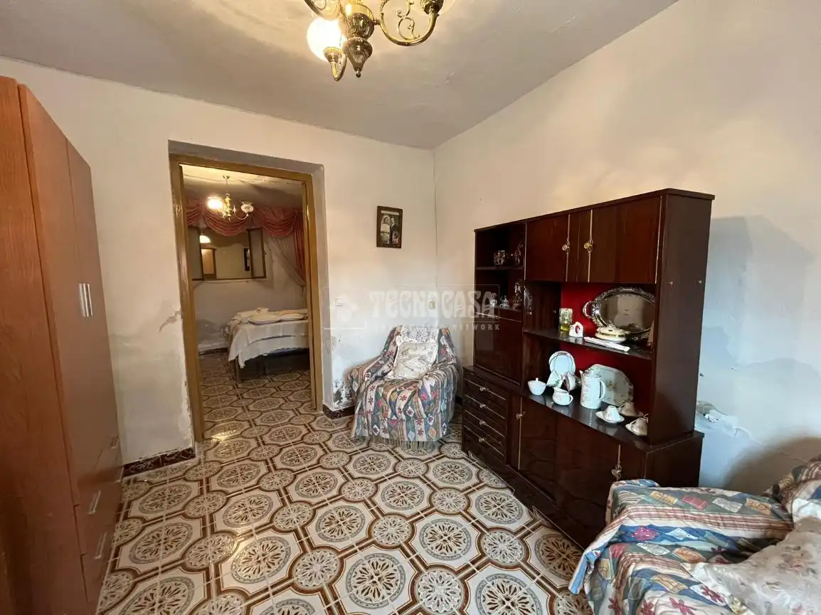 Dormitori de Casa o xalet en venda en Jabalquinto amb Aire condicionat