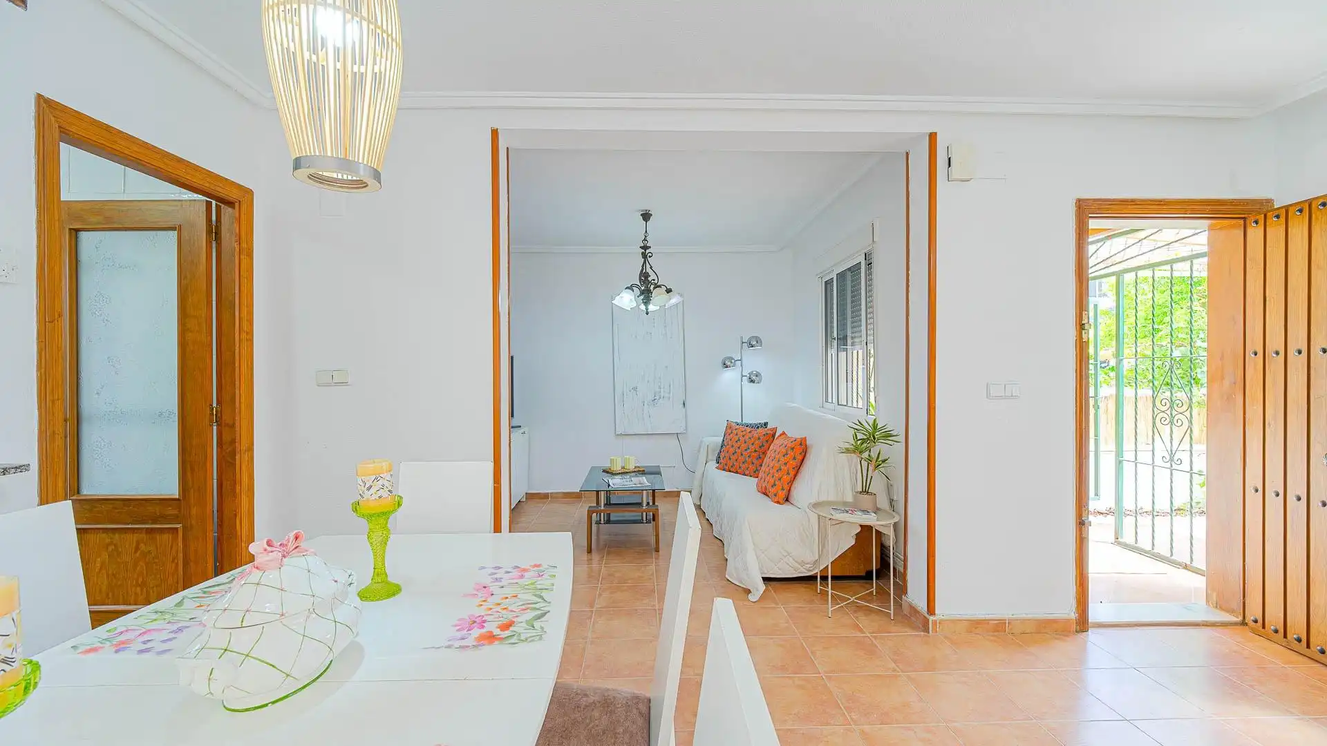Casa adosada en venta en Orihuela con Aire acondicionado, Calefacción y Jardín privado