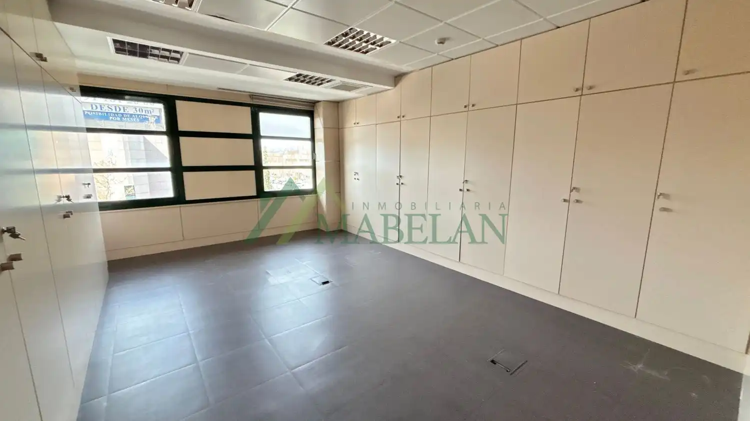 Oficina con ascensor en venta en El Pinar - Punta Galea, imagen 47