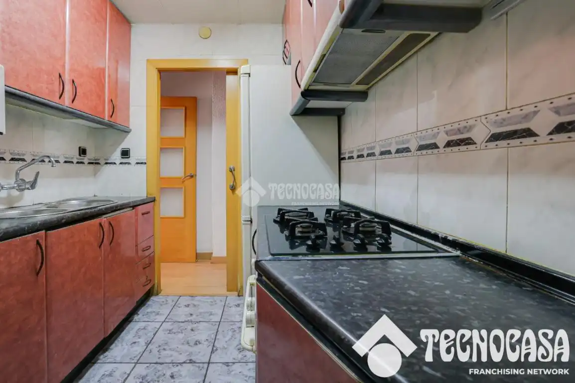 Cocina de Piso en venta en Barcelona con Aire acondicionado y Calefacción
