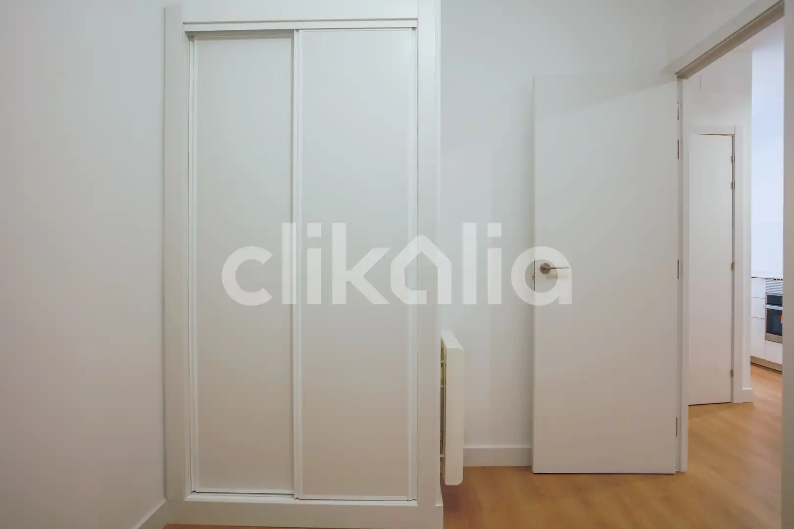Habitación de Piso en venta en Madrid con Calefacción
