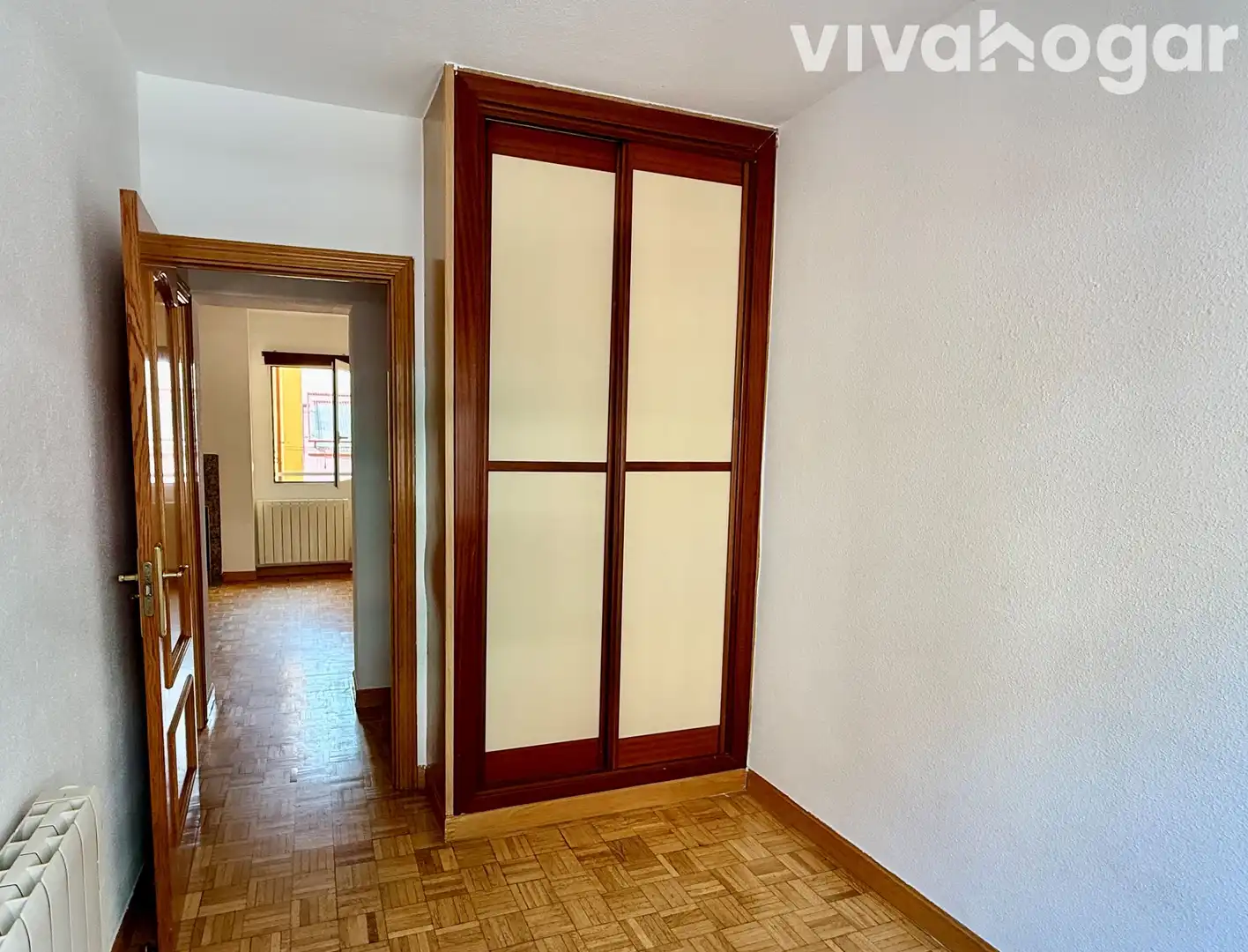 Bedroom of Flat for rent in Madrid
