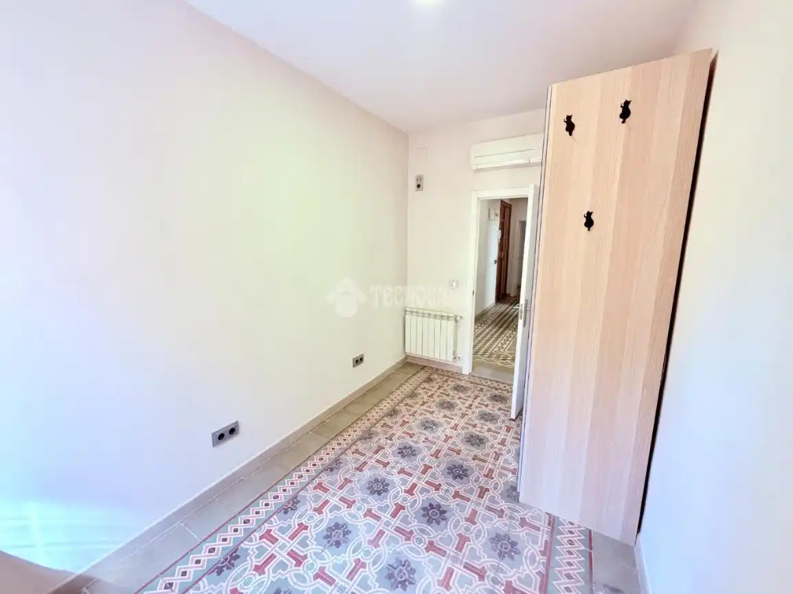 Piso en venta en Madrid con Aire acondicionado, Calefacción y Balcón