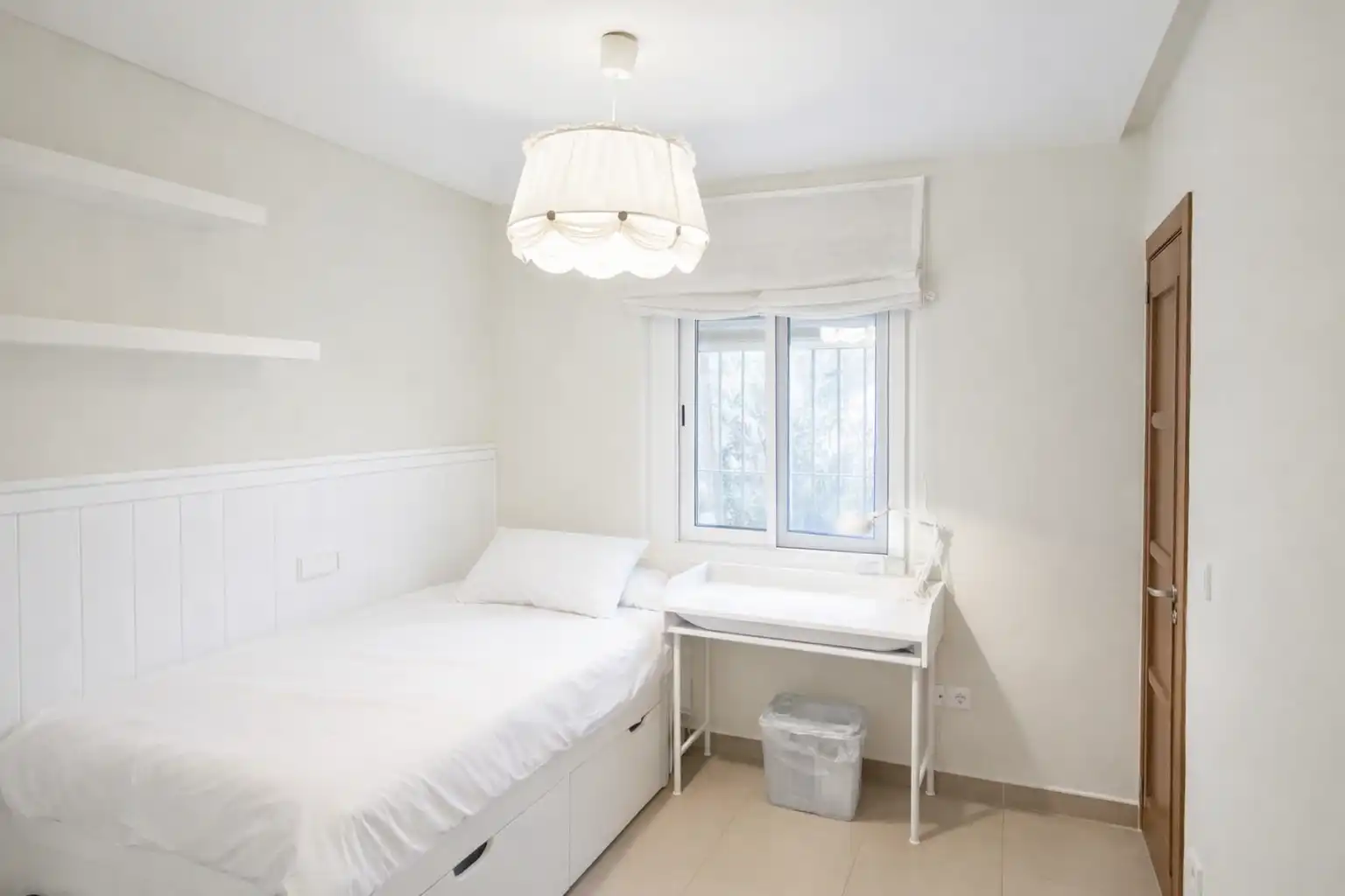 Bedroom of Houses for sale in Fuengirola