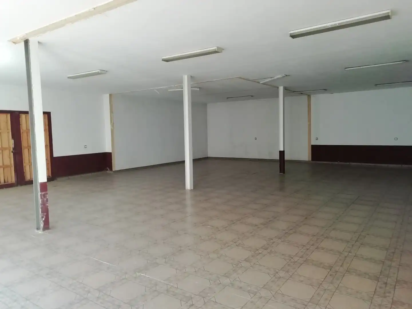 Local en venta en Castilblanco