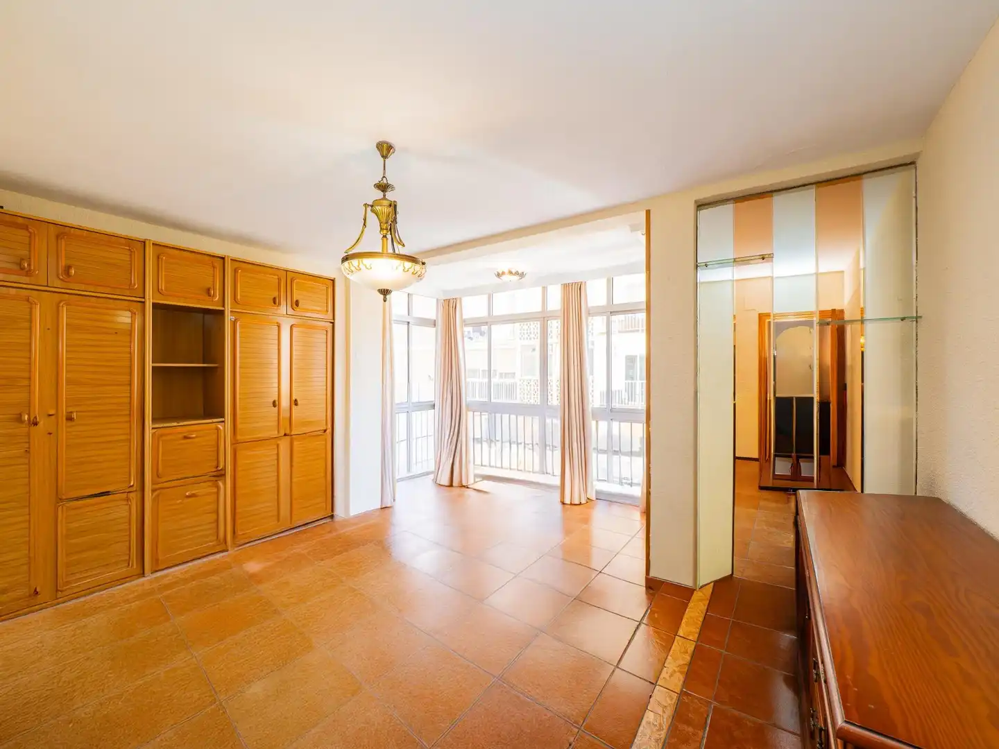 Piso en venta en Parque Ayala - Jardín de la Abadía - Huelín , Carretera de Cádiz