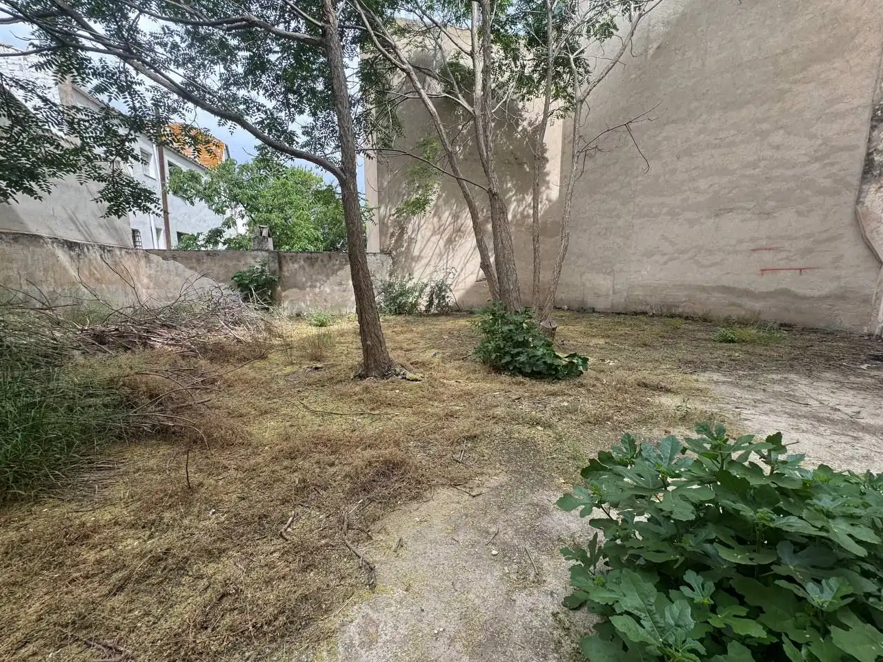 Commercial properties for sale in Huelma