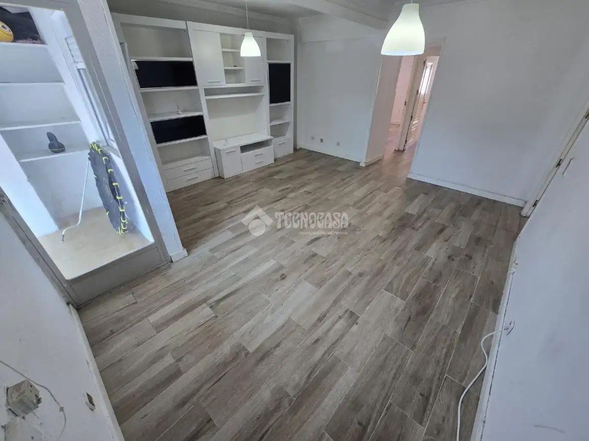 Flat for sale in Madrid  with Terrace