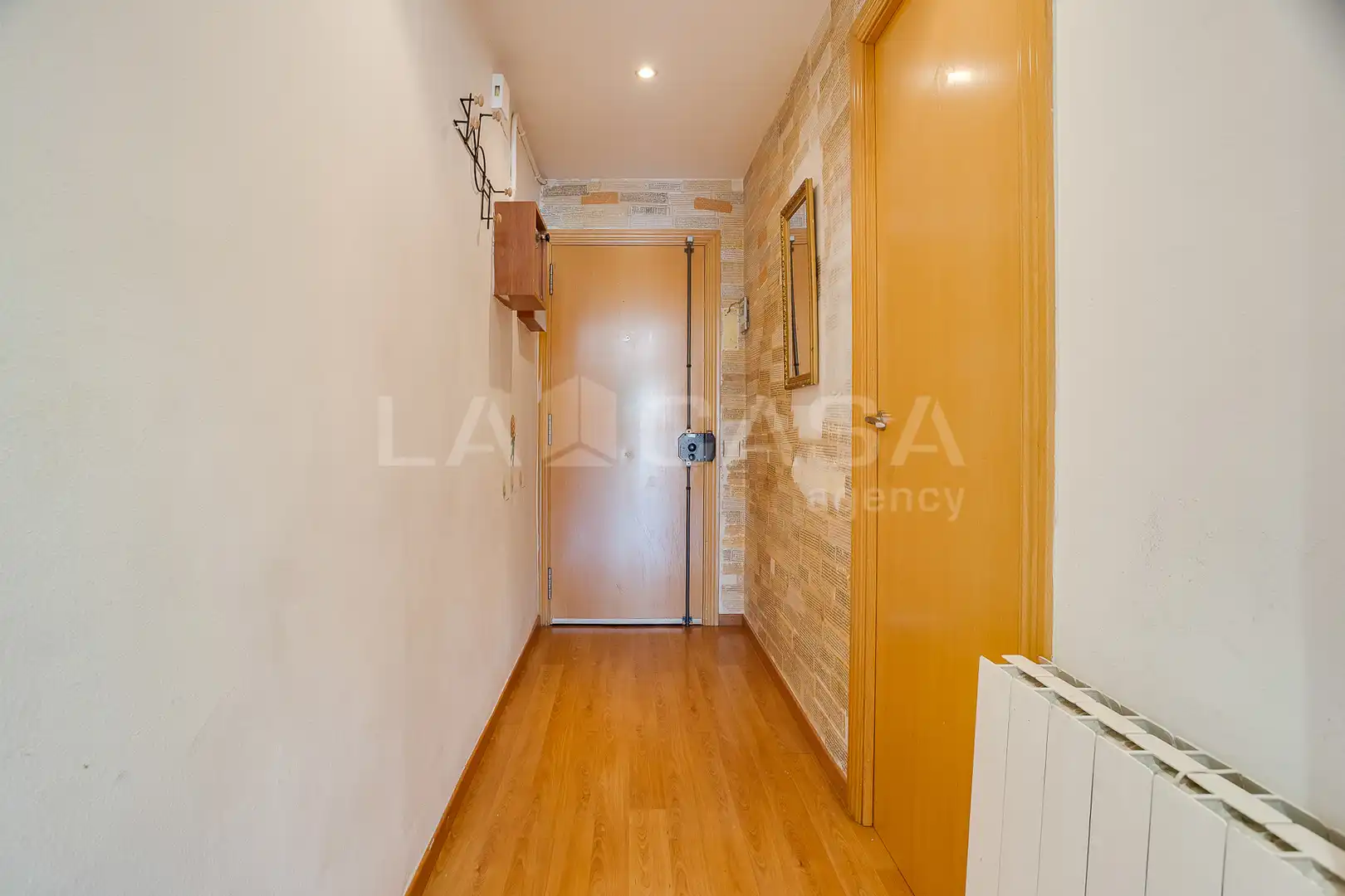 Piso en venta en Sant Adrià de Besòs con Balcón