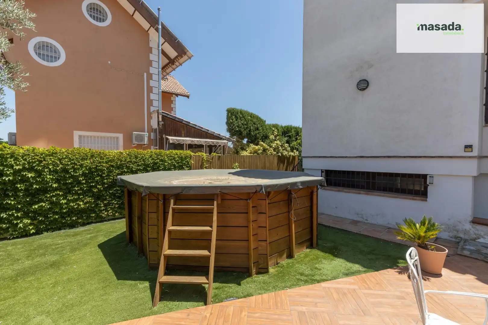 Terraza de Casa o chalet en venta en Vegas del Genil con Jardín privado, Piscina y Alarma