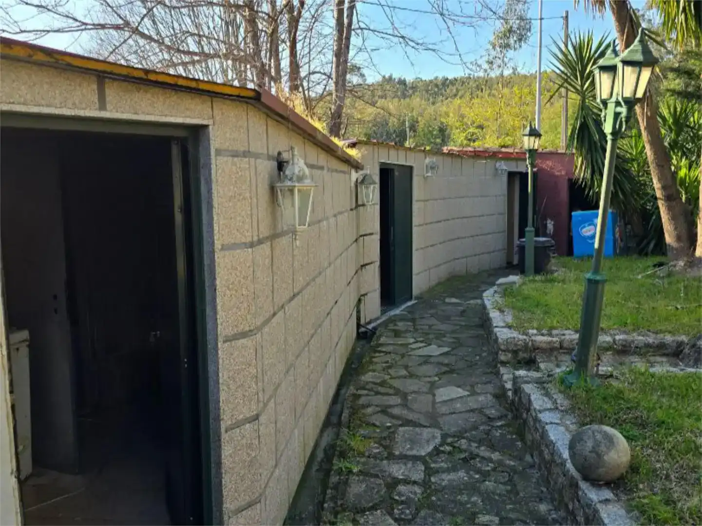 Vista exterior de Casa o xalet en venda en Poio amb Balcó