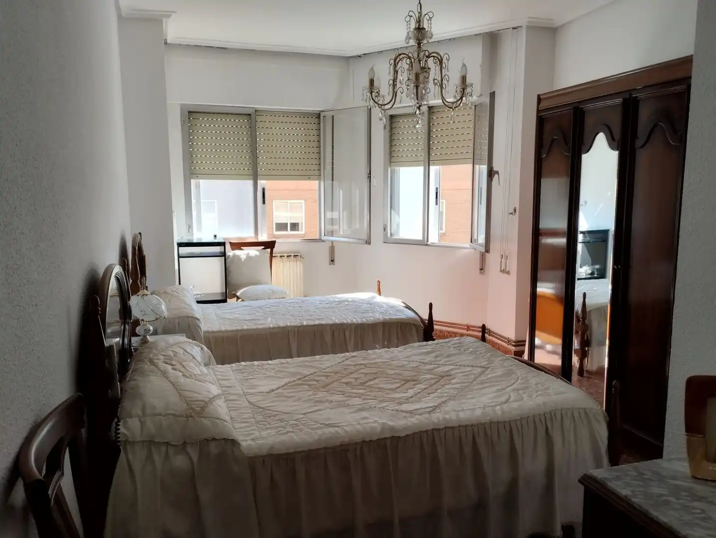 Dormitori de Pis en venda en  Logroño