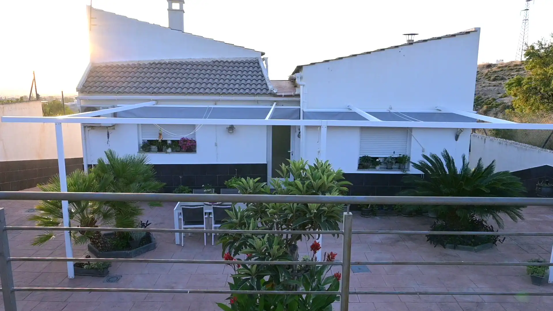 Terrassa de Casa o xalet en venda en La Zubia amb Aire condicionat, Calefacció i Jardí privat