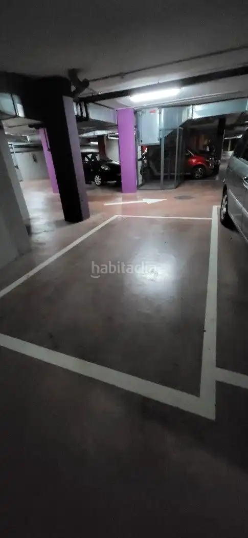 Individual en alquiler en Calle de Entrepeñas 46F