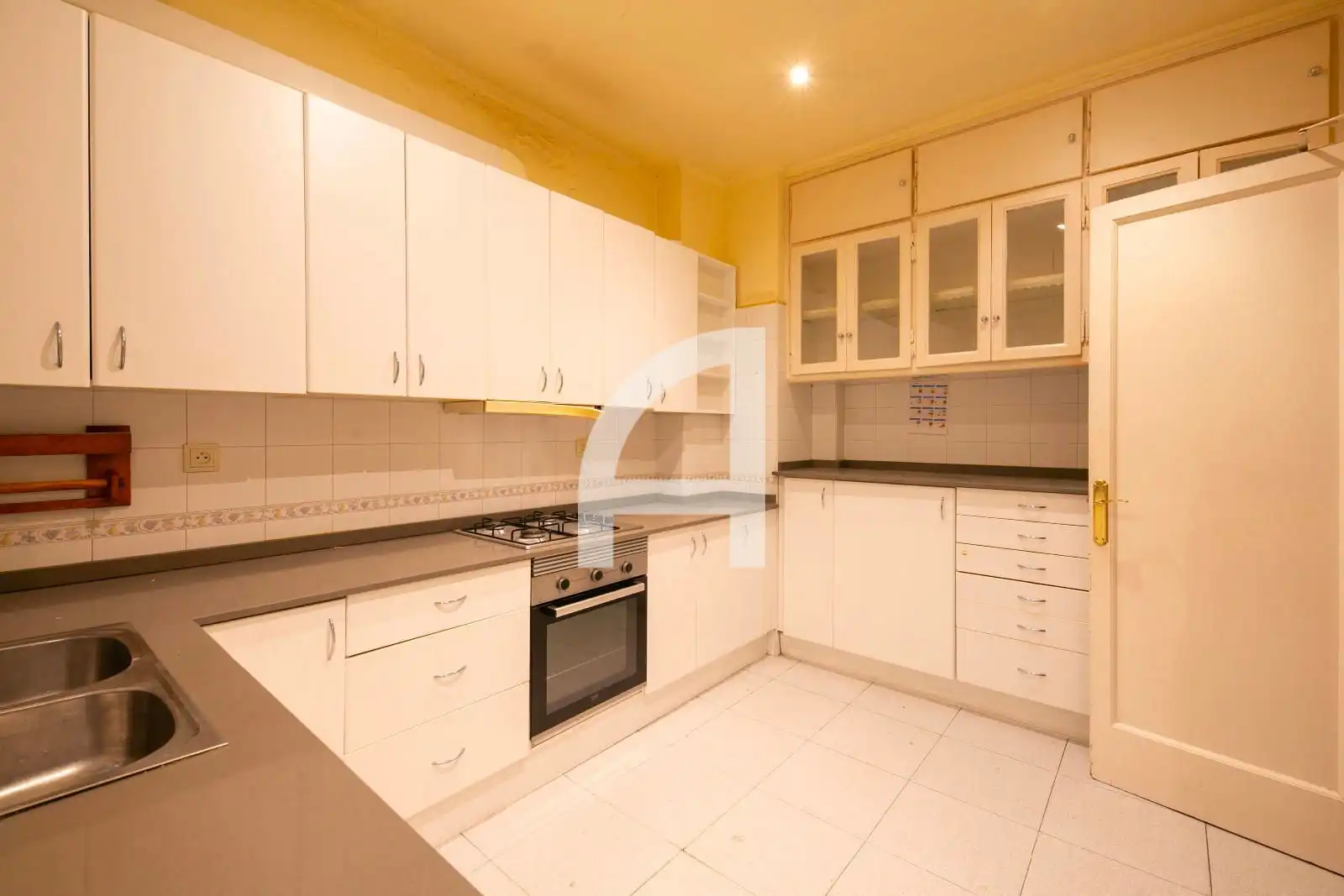 Kitchen of Flat for sale in Barcelona  with Heating, Parquet flooring and Terrace