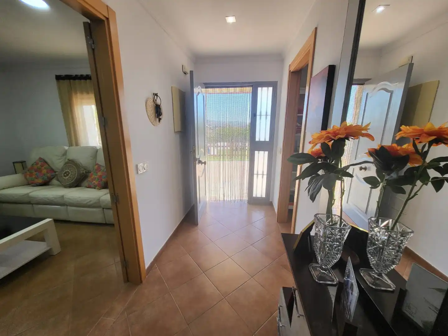 Casa con piscina in vendita a Nueva Aljaima - Las Tres Leguas - Los Mondeños, imagen 2