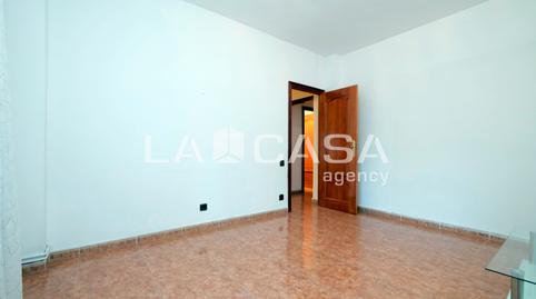 Photo 4 of Flat for sale in Carrer de Sant Iscle, El Turó de la Peira, Barcelona