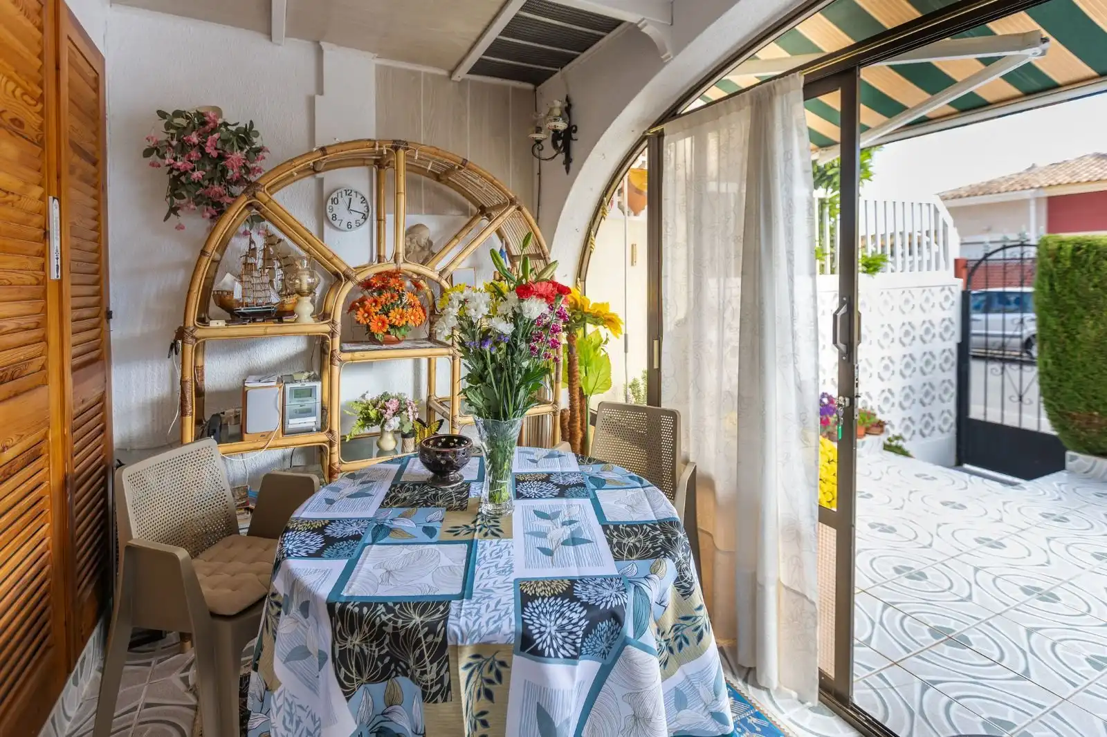 Comedor de Dúplex en venta en Torrevieja con Piscina comunitaria