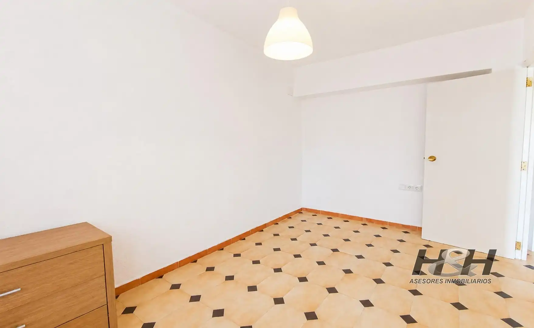 Habitación de Piso en venta en Godella con Balcón