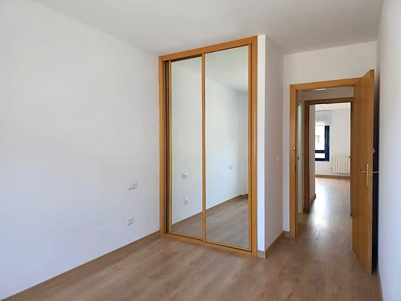 Habitación de Apartamento de alquiler en Sada (A Coruña) con Calefacción