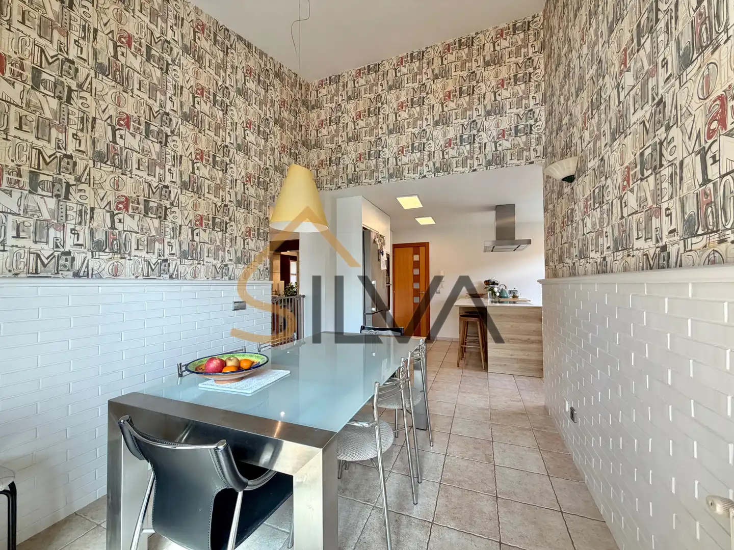 Cocina de Casa o chalet en venta en Oleiros con Calefacción, Jardín privado y Terraza
