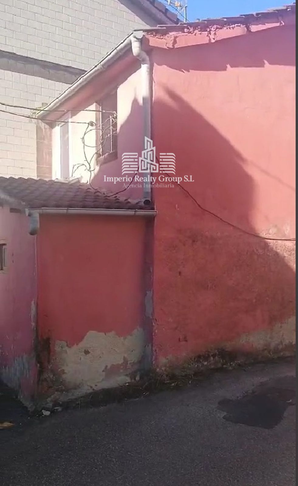 House or chalet for sale in Langreo  with Storage room