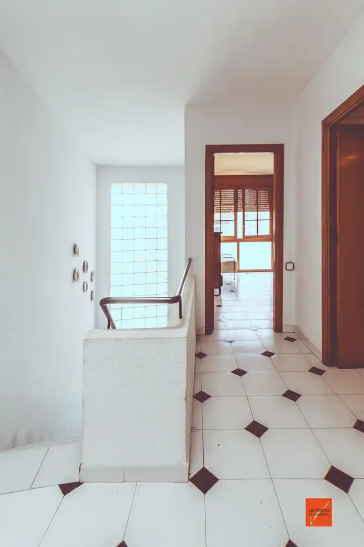 Edificio en venta en Santa Bàrbara