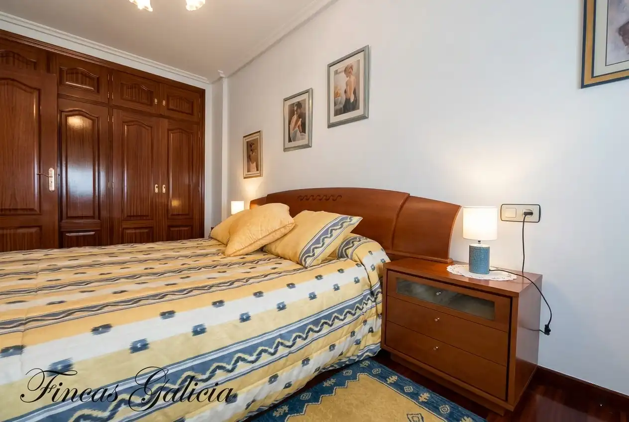 Habitación de Casa adosada en venta en Verín con Calefacción, Jardín privado y Terraza
