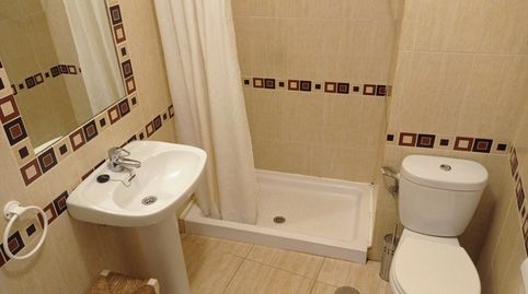 Foto 5 de Piso de alquiler en Barrio del Nervión, Sevilla Capital