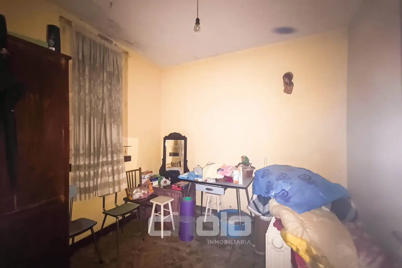 Habitación de Casa adosada en venta en Lugo con Trastero
