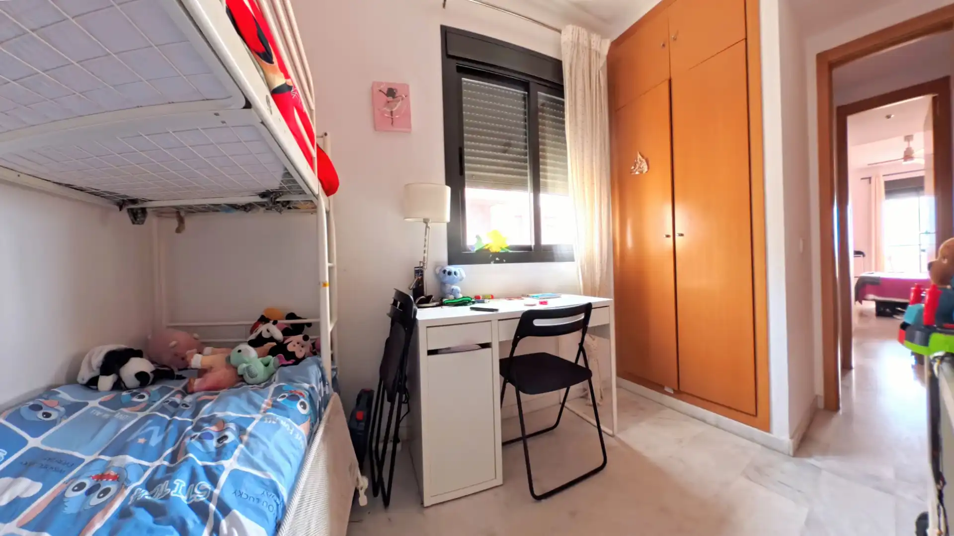 Habitación de Piso en venta en Mairena del Aljarafe con Aire acondicionado, Calefacción y Jardín privado