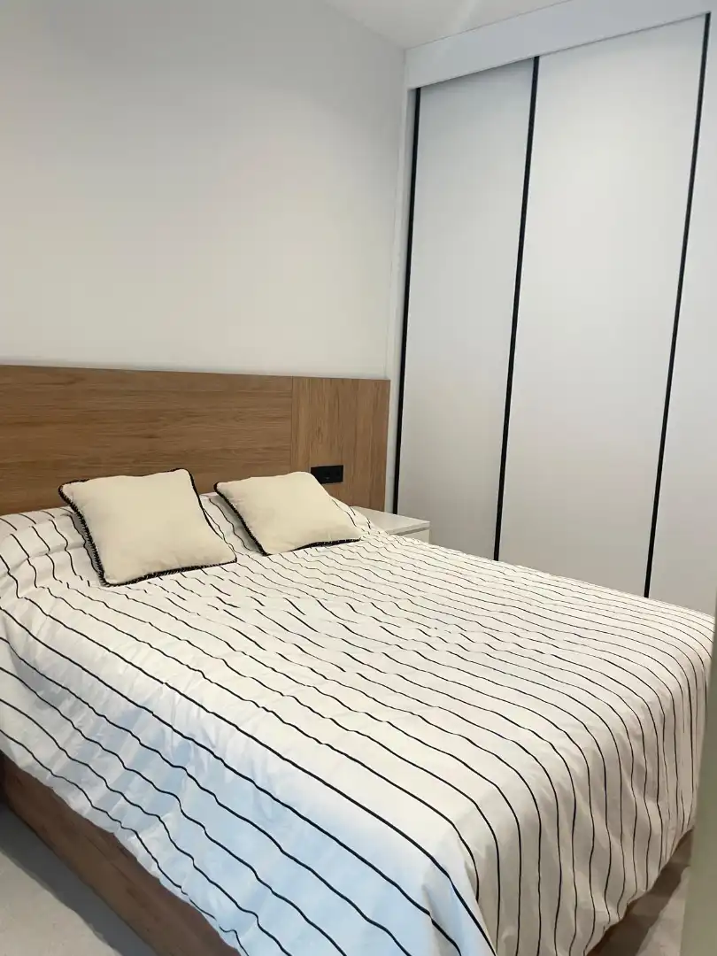 Loft avec ascenseur à louer à Calle Almuñécar, imagen 3