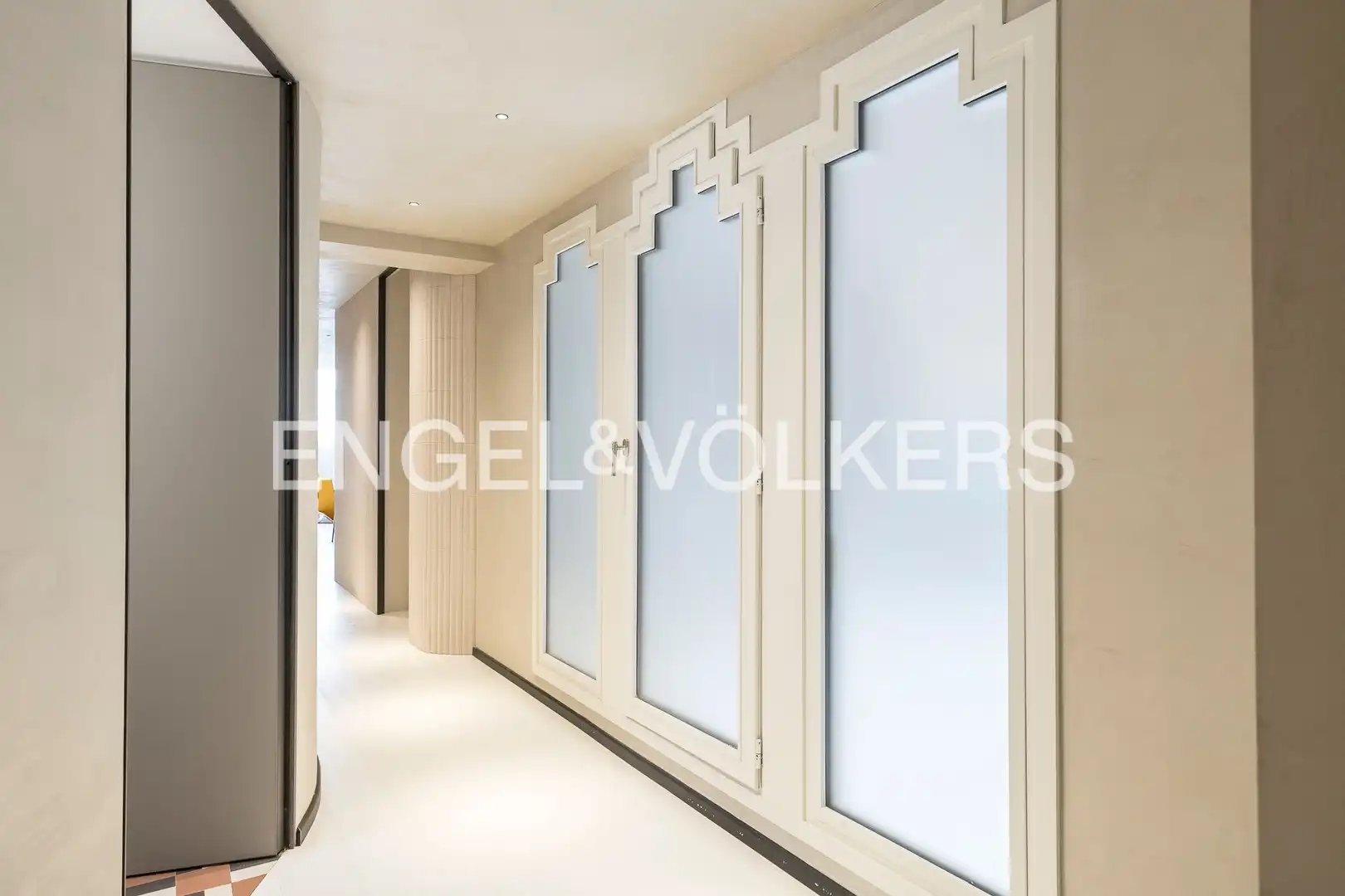 Wohnung zur Miete in Barcelona mit Klimaanlage, Heizung und Parkett