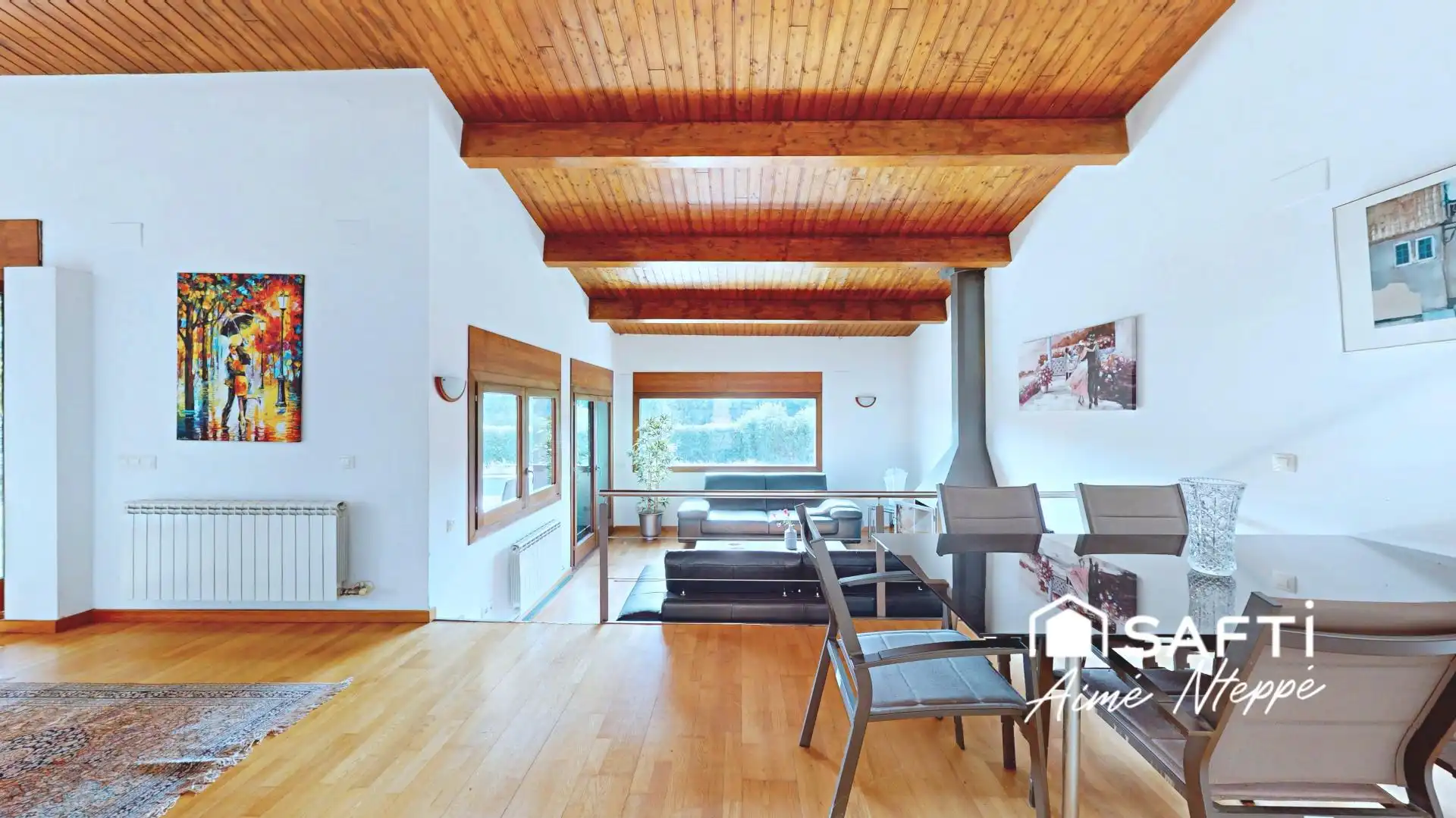 Sala d'estar de Casa o xalet en venda en Sant Julià de Ramis amb Calefacció, Piscina i Moblat