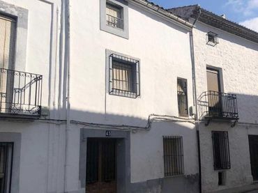 Adossat en venda a Ibros