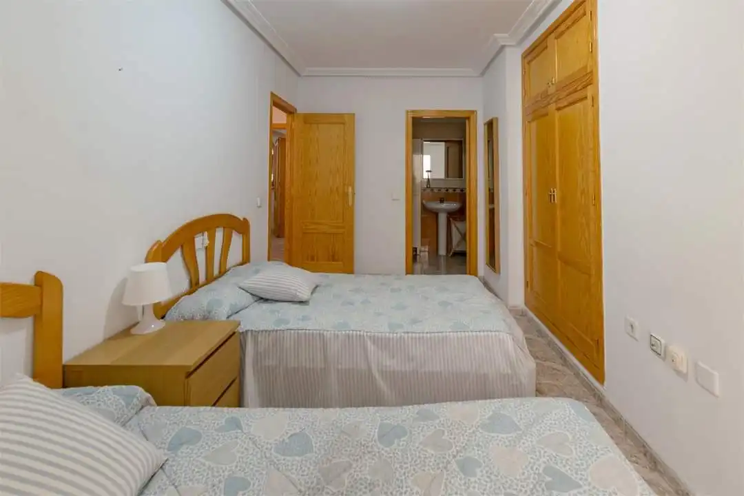 Habitación de Piso en venta en Málaga con Terraza y Trastero
