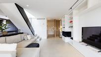 Sala d'estar de Àtic en venda en  Barcelona Capital amb Aire condicionat, Calefacció i Terrassa