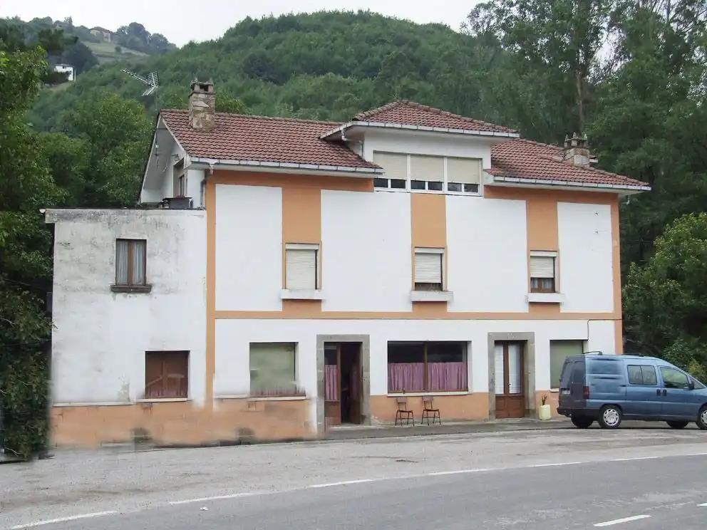 House for sale in Valdés - Luarca