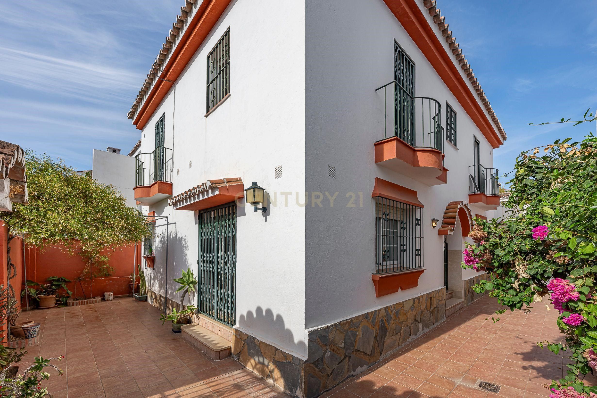 Exterior view of House or chalet for sale in Marbella